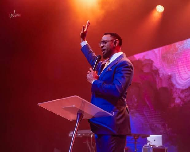 Fabulous__Jr's tweet photo. No division, no drama—just unity in Christ. Pastor Biodun Fatoyinbo leads the way. #FatoyinboForUnity https://t.co/X7cTQHT4Jj