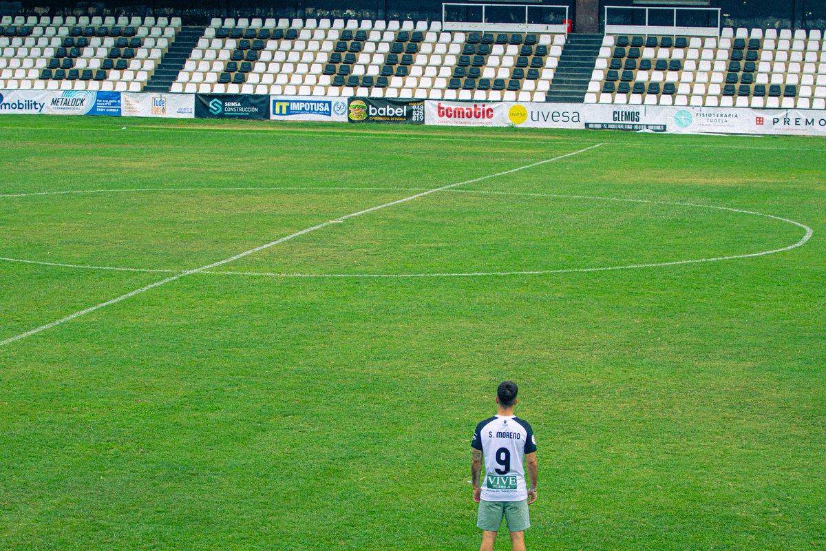 🔥 ¡Ya está aquí y viene con golazos bajo el brazo! 🔥
Disfruta las mejores jugadas y goles de nuestro nuevo fichaje, Simón Moreno ⚽💥
👉 youtu.be/JtDSqFyptmo?si…