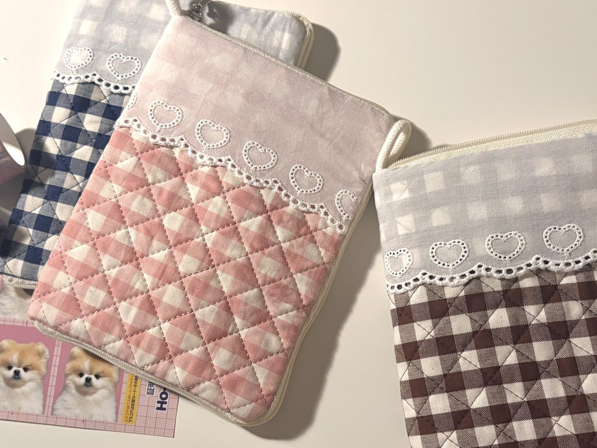 ✮ new 빈티지체크 지퍼커버. . .

#rt 추첨 2분께 해당 지퍼커버 랜덤 1개씩 보내드림니다! !

가을이 다가오니 빈티지. . 코지한게 좋아져요. . .☁️☕️