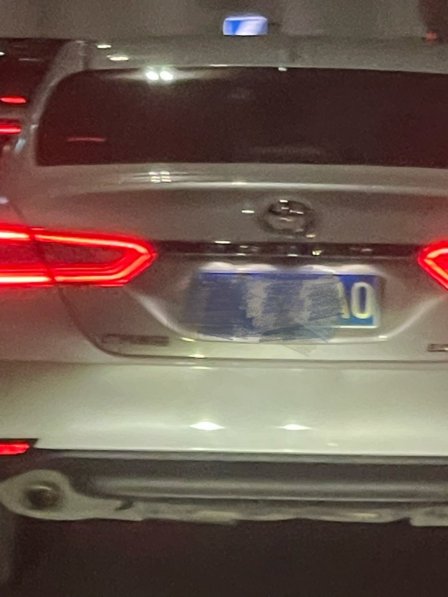 红岩村大桥那条路跟nm黄泉路一样，走错一步就上去了。前面尾号0的师兄，我两个也是限号过桥的烂兄烂弟了。