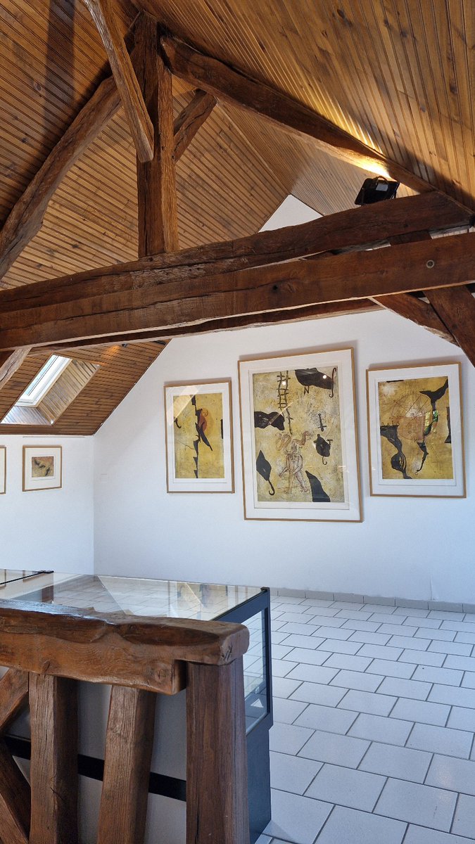 Expo Richard Texier "Genèse &amp; Élastogenèse" ouverte le 15 août de 14 h à 19 h. RDV à la Métairie pour découvrir ces tableaux récents mais aussi ces gravures et livres d'artiste.