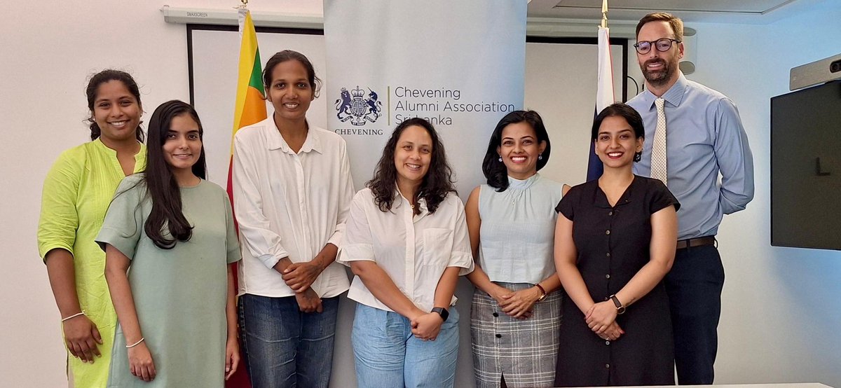 UKinSriLanka's tweet photo. 🤝 We are pleased to mark the beginning of a new collaboration with @cheveninglka, the Chevening Alumni Sri Lanka. This partnership will support joint activities that strengthen the alumni network and inspire future applicants.
🇬🇧🇱🇰
#UKinSriLanka
#CheveningAlumni https://t.co/mdx6GuqPRi