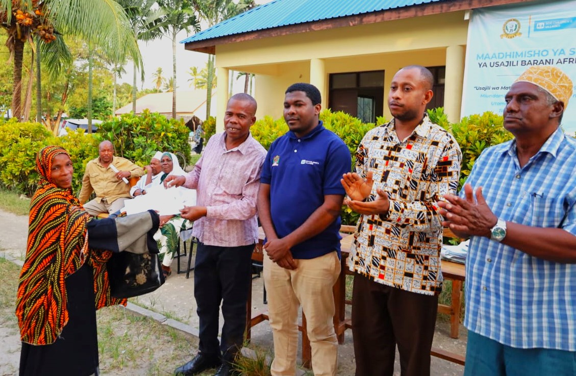 SOSTanzania's tweet photo. Pemba Island marked Africa Civil Registration and Vital Statistics (CRVS) by giving 460 children birth certificates &amp; educating 1,261 adults on legal identity. Mobile teams reached remote areas, ensuring every child’s right to education, healthcare &amp; protection. #EveryChildCounts https://t.co/CynAAl77zZ