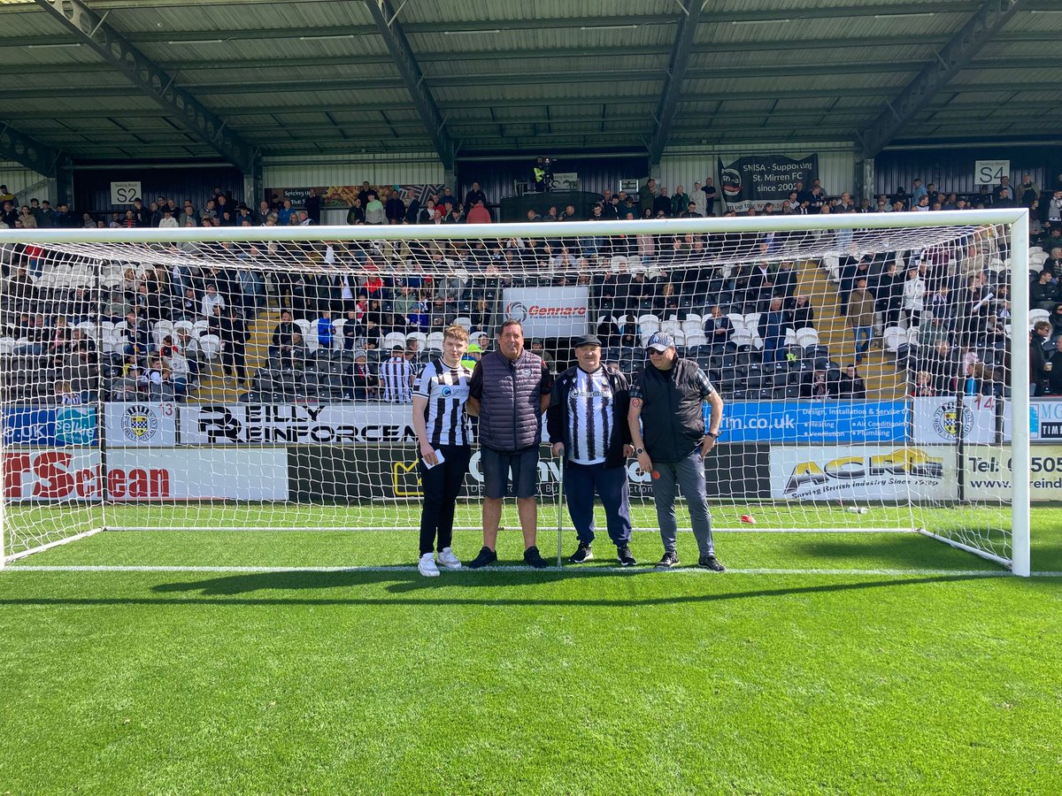 Paisley Panda (@pandac1987b) on Twitter photo The only thing getting a warm welcome this weekend is a steak pie! 🔥🥧
Hearts are in town but the real action's at half-time. <a href="/PieSportsScot/">Pie Sports</a> Spot the Ball is back, and YOU could be on the pitch showing off your skills on Tommy’s turf!
To enter, just comment ‘Steak Pie’ below. The only thing getting a warm welcome this weekend is a steak pie! 🔥🥧
Hearts are in town but the real action's at half-time. <a href="/PieSportsScot/">Pie Sports</a> Spot the Ball is back, and YOU could be on the pitch showing off your skills on Tommy’s turf!
To enter, just comment ‘Steak Pie’ below.
