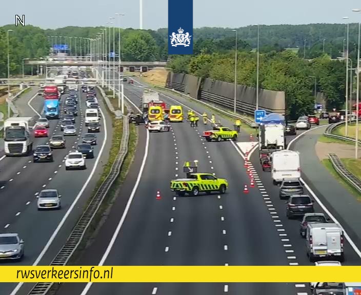 Ongeval op A2 bij Waardenburg