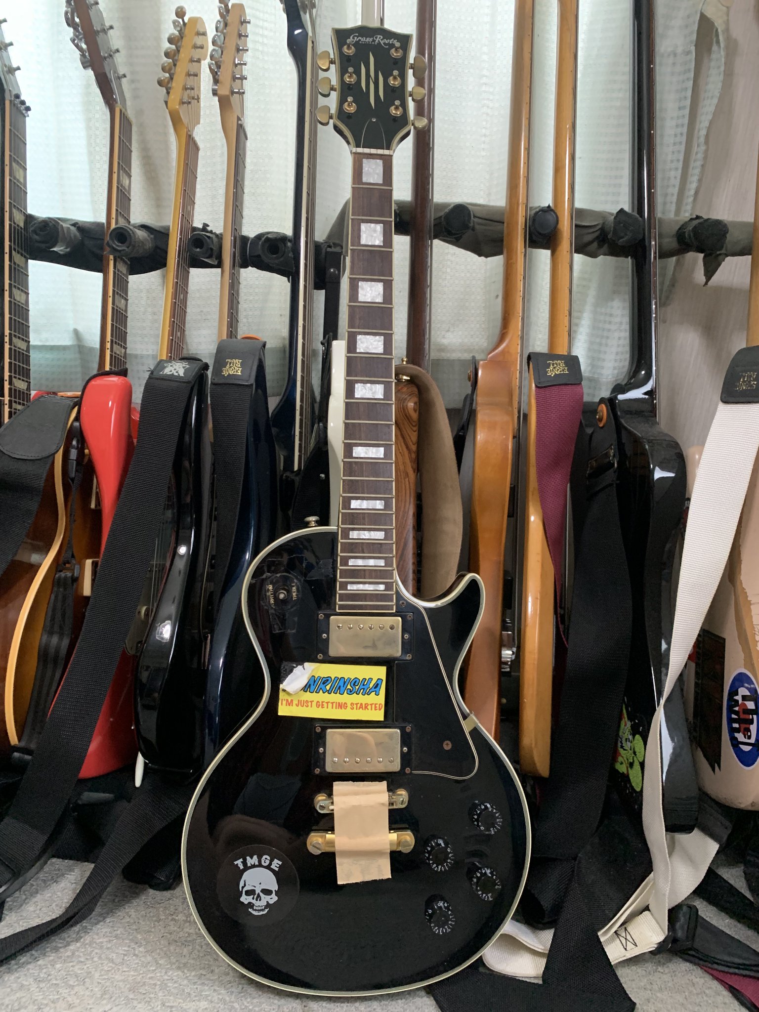 GrassRoots/グラスルーツレスポールカスタム ブラック　ジャンク Amazon | GrassRoots/グラスルーツ G-LP-60C Black エレキギター