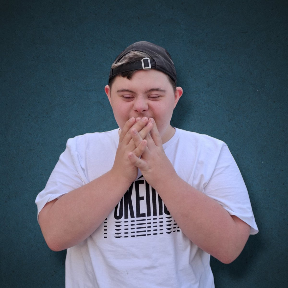 apielak77's tweet photo. Bardzo, bardzo dziękuję ❤️
Niech dobro wróci do każdego z Was 🥰
https://t.co/SjkbhO5NJN https://t.co/6DCqBbktEQ