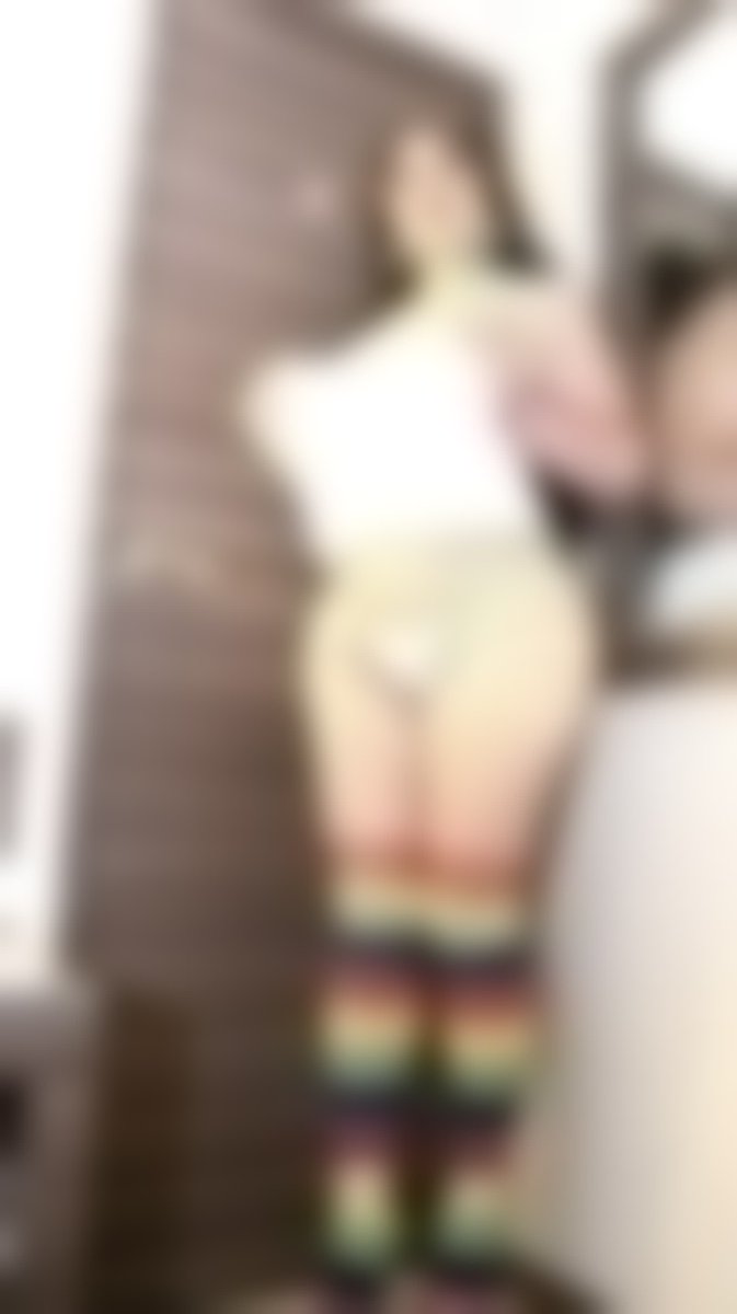 He publicado un nuevo contenido en Loverfans. Puedes verlo en loverfans.com/posts/1004906?…