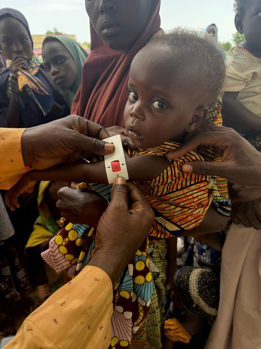 NphcdaNG's tweet image. Even in the most challenging places, hope arrives. 

During our In-Between Round (IBRA) vaccination activity, children and families in insecure settlements along the Benisheik corridor, Kaga LGA, Boron State, are receiving life-saving vaccines and vital nutritional support.
