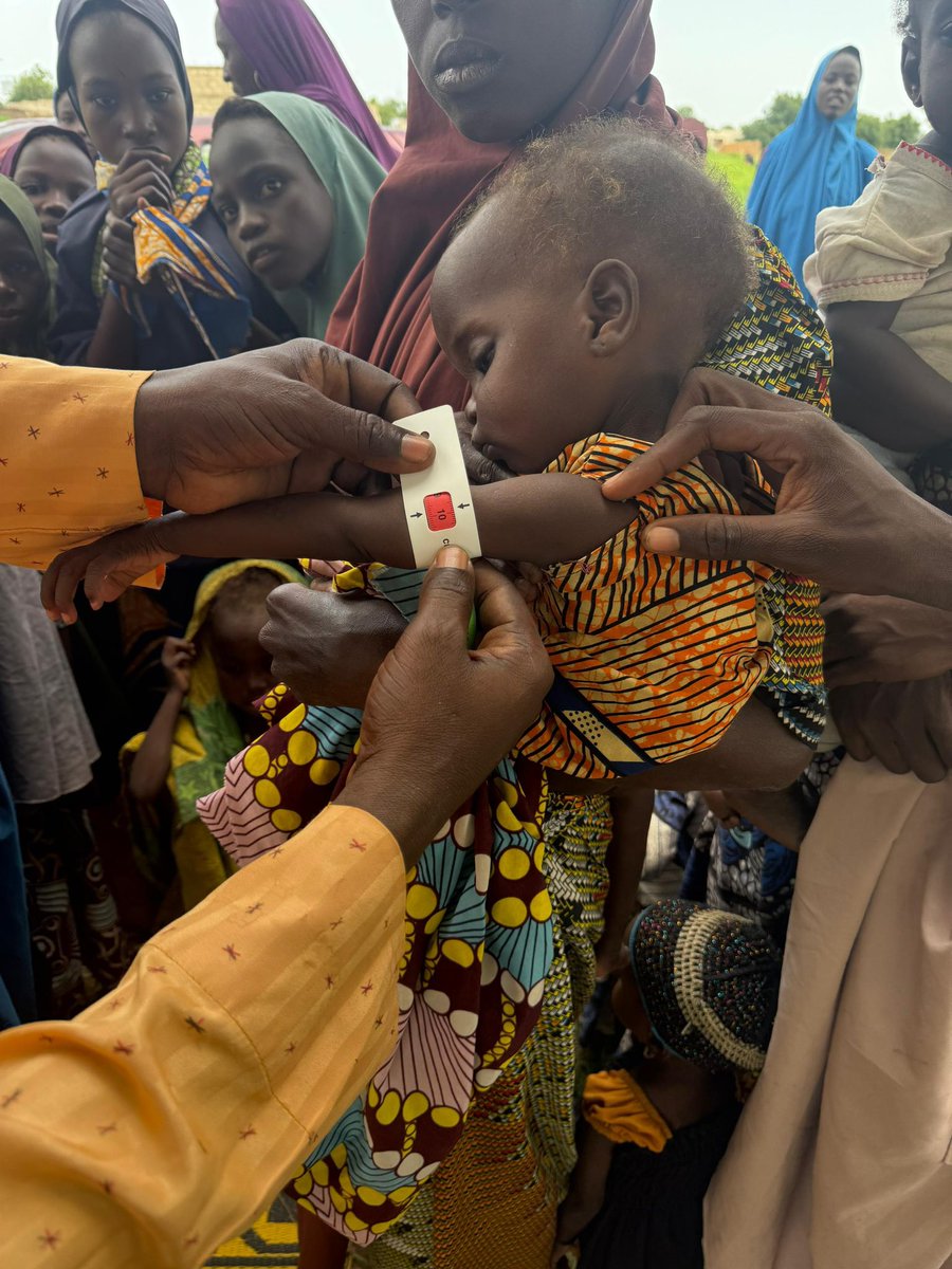 NphcdaNG's tweet image. Even in the most challenging places, hope arrives. 

During our In-Between Round (IBRA) vaccination activity, children and families in insecure settlements along the Benisheik corridor, Kaga LGA, Boron State, are receiving life-saving vaccines and vital nutritional support.