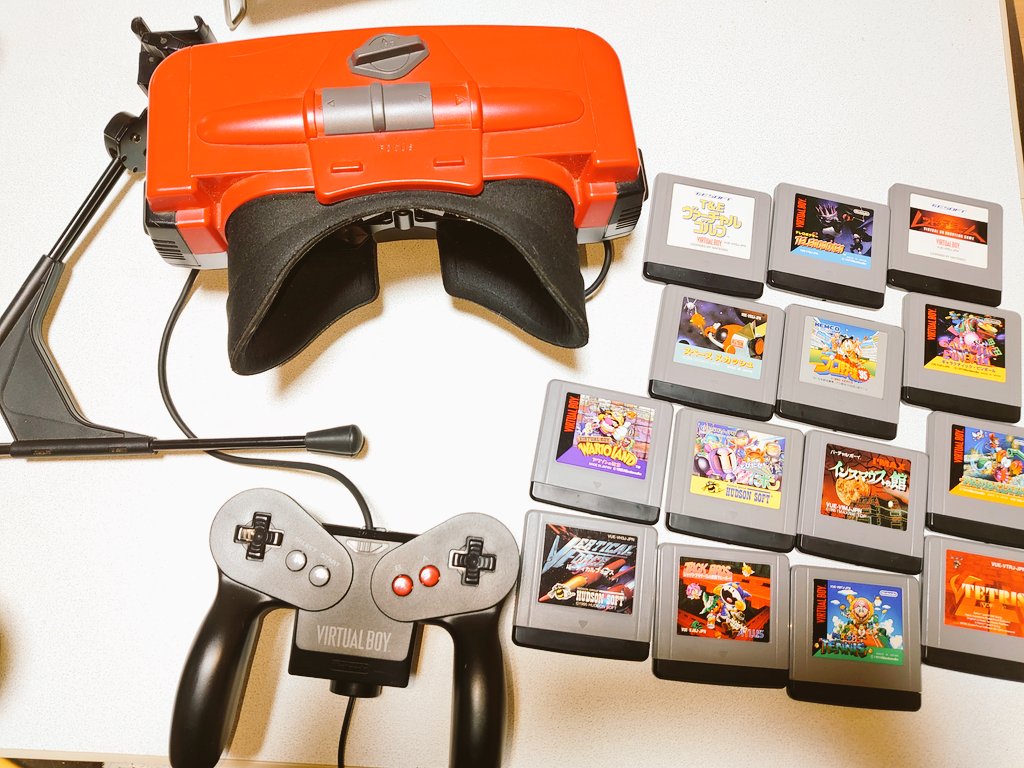 (実家整理中・準備中)バーチャルボーイ本体 Yahoo!オークション -「バーチャルボーイ 本体」(ゲームボーイ