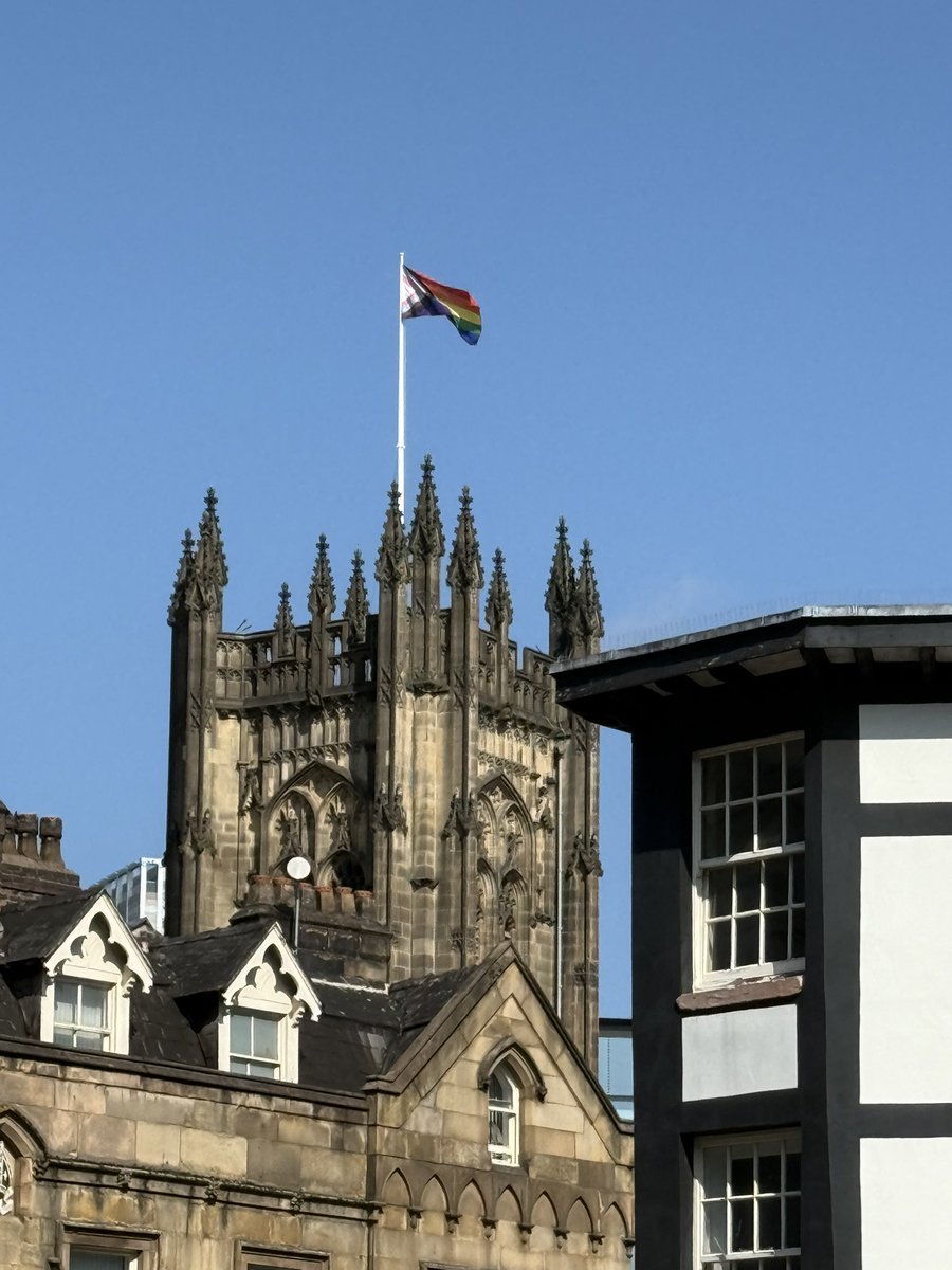 Dr Carl Austin-Behan OBE “Ozzy” 💙 tweet media