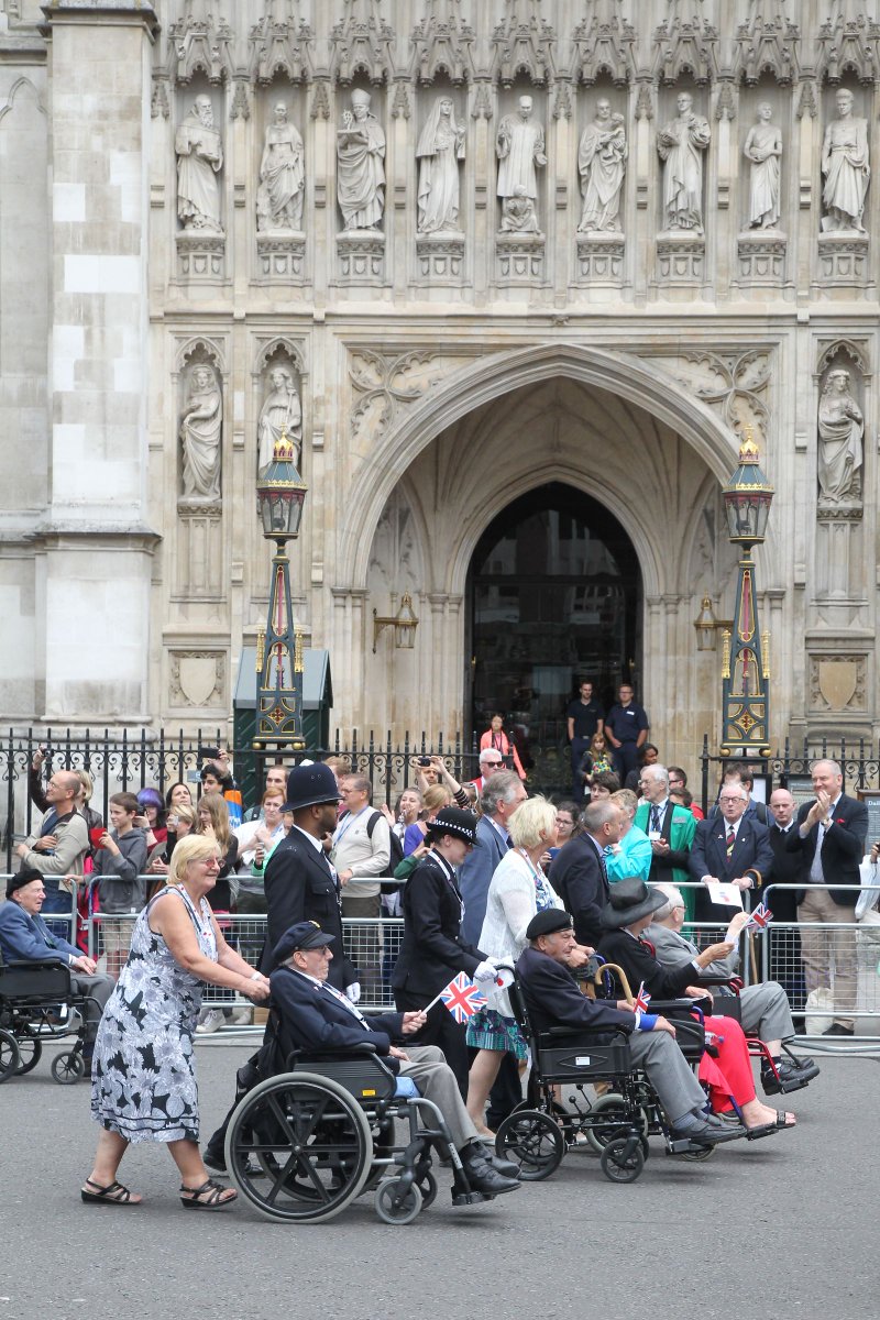 Westminster Abbey tweet media