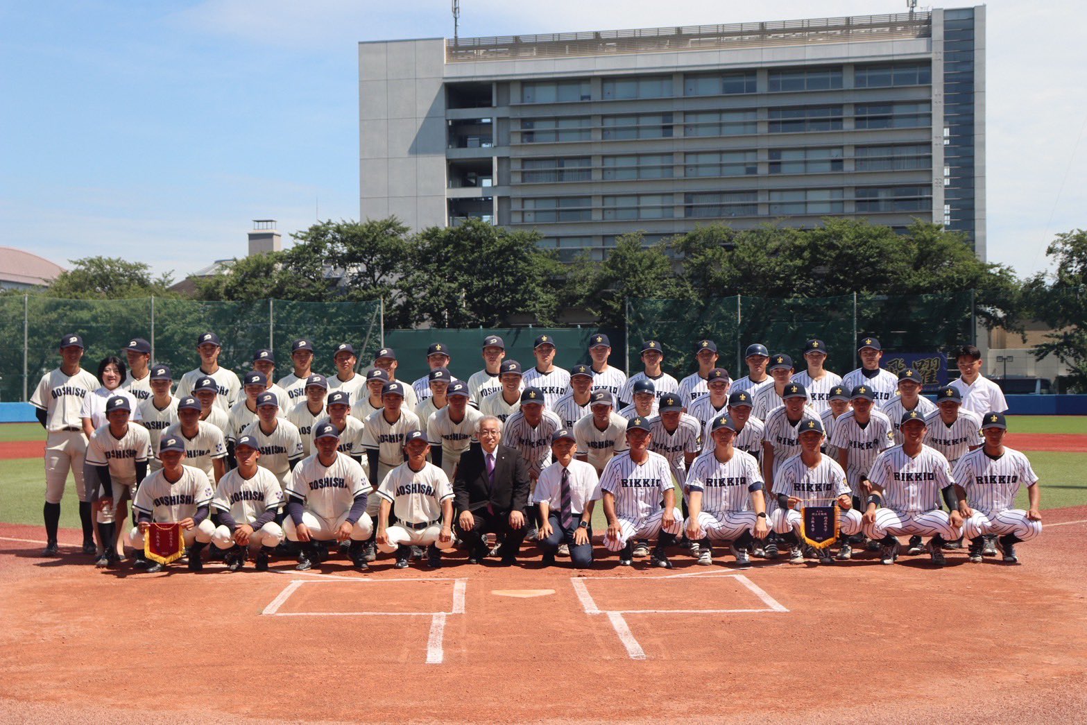 kenjibis　同志社大学硬式野球部　グラウンドコート 同志社大学硬式野球部 on X: 
