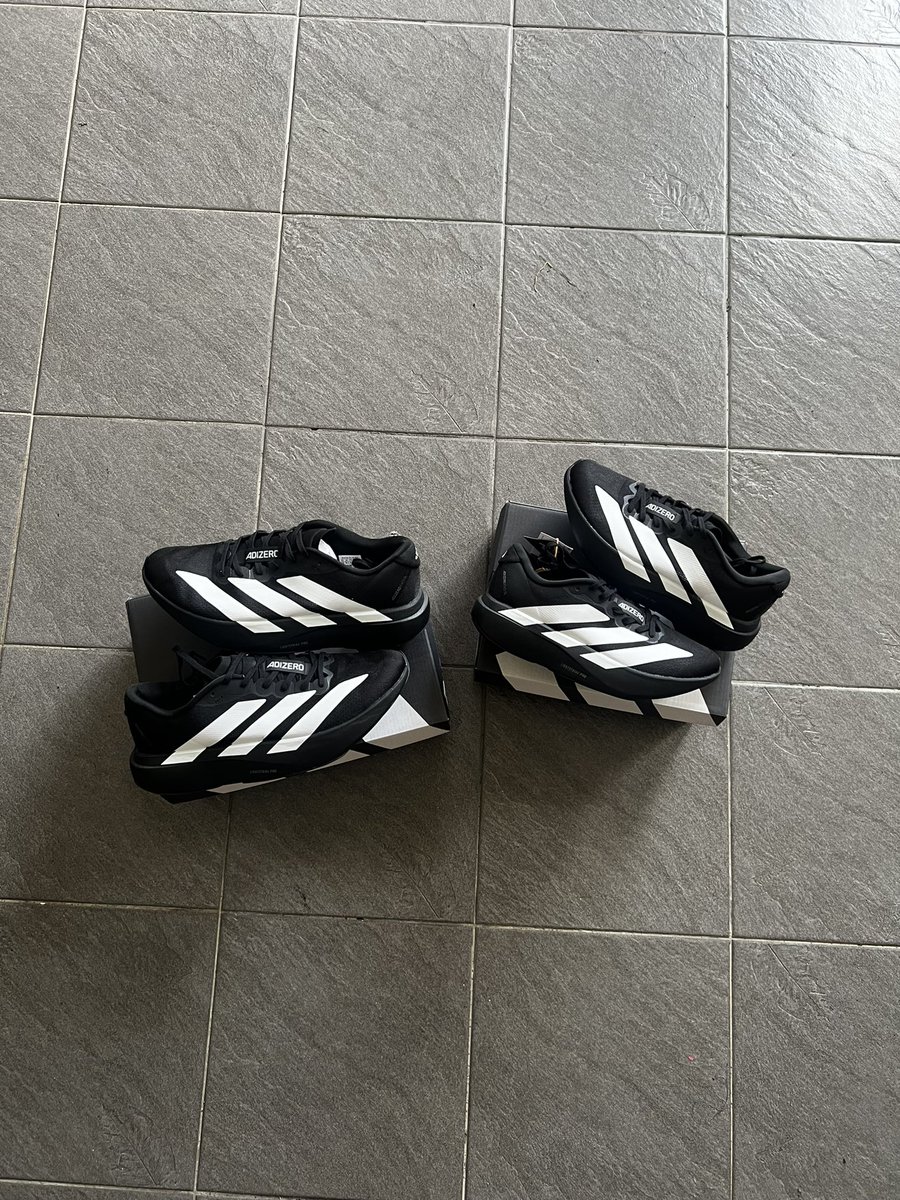 Ni ke kasut adidas running yang viral tu?