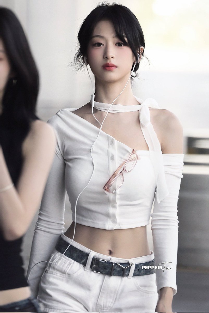 ahyeon gallery (@ahyeongallerys) / Posts / X