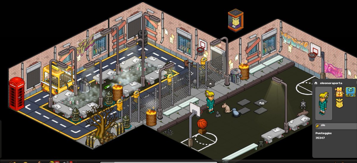 #Habbo25  I remember with emotion my first victory at an "URBAN"  room competition in 2009. It's still available on Habbo.it with very few changes :)