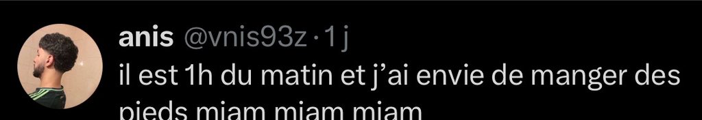 Laskrrrt tweet media