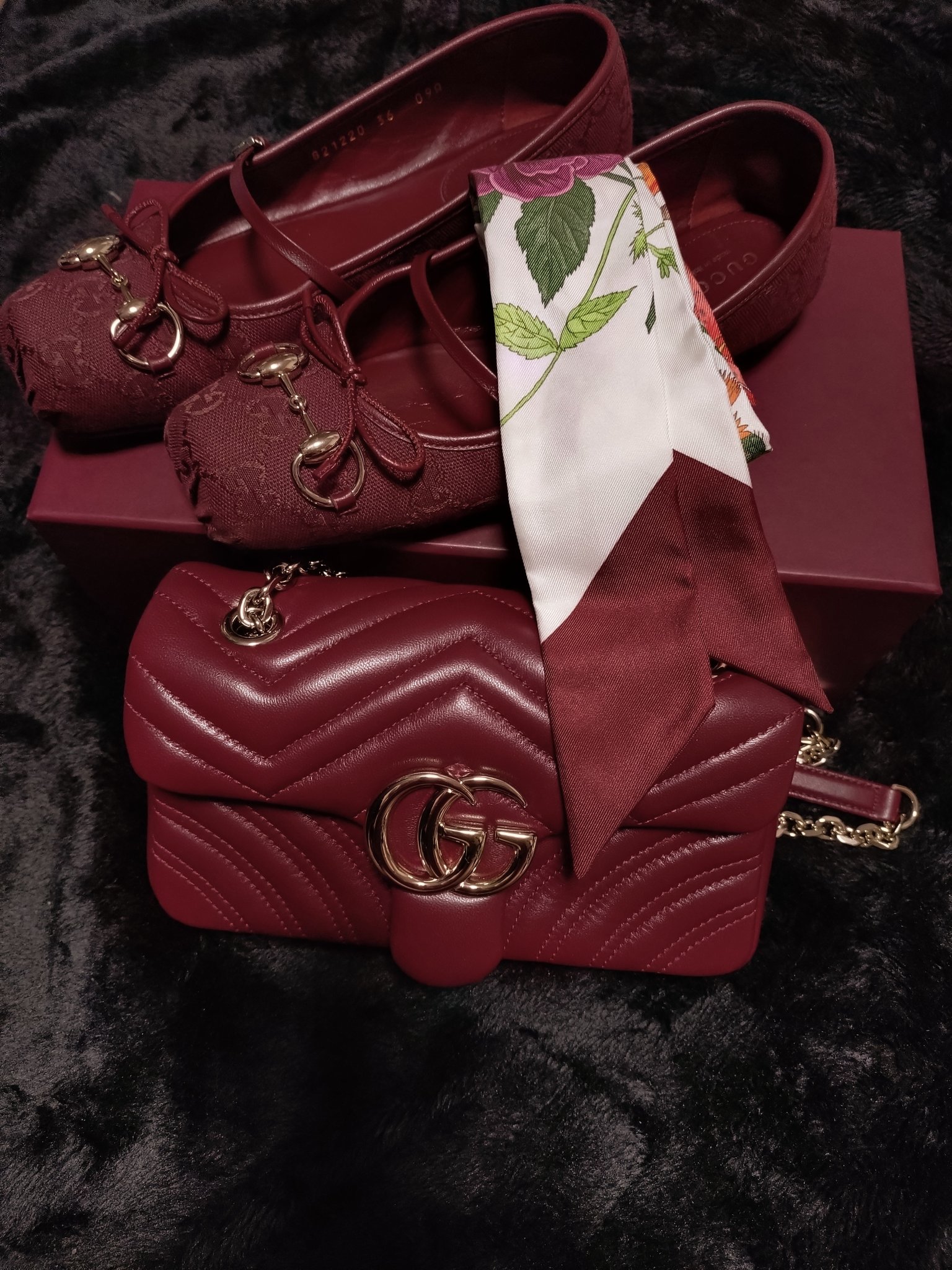 ⭐️⭐️Asami♡⭐️⭐️ グッチバイグッチ　2種類セット GUCCI_HY - Search / X