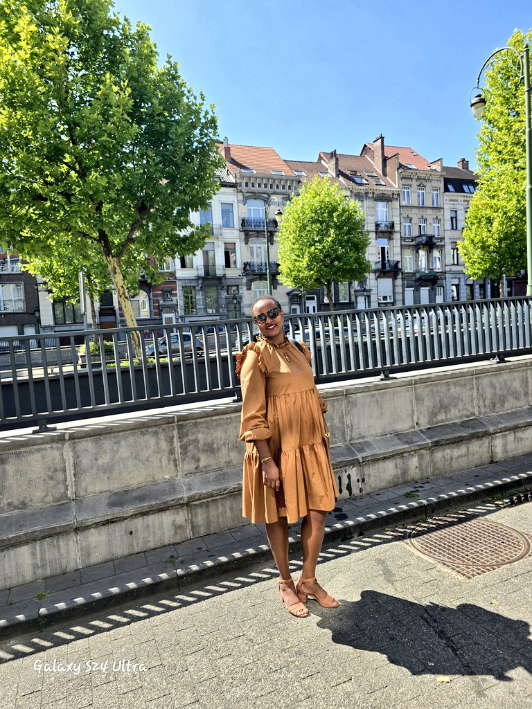 JosJonesNkunz's tweet photo. En ce 15 août, fête de l’Assomption, je pense à toutes les femmes fortes, courageuses et porteuses de vie. Comme Marie, elles tiennent debout malgré les tempêtes. Rendons hommage à leur dignité, leur foi et leur combat silencieux.
#Assomption
#MarieLaVierge
#ForceDesFemmes https://t.co/fuL7yx0iZa