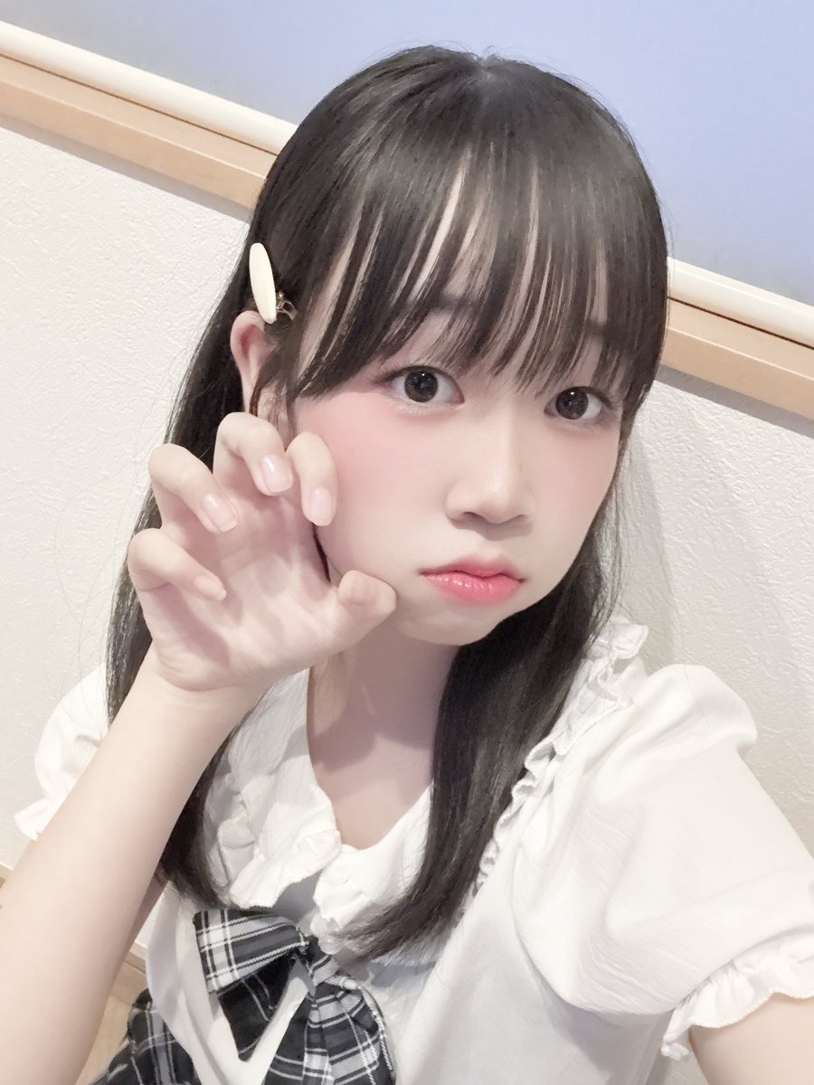 miu__03iu's tweet photo. JCミスコン500に選ばれました‼️
みう🎀🫧 と言います💫
そして三次審査がスタートしました🐰このポストのリポストが多いとセミファイナル審査に進めます！
⚠️このポストをリポストしてください！

期間は8月24日21時までです！
どうかみうをファイナリストまで連れて行ってください😖🙏🏻

 #JCミスコン https://t.co/GulS4jK1dT