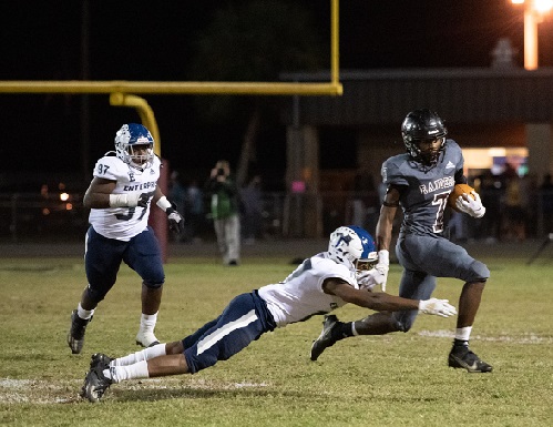 7 days to kickoff of the 2025 Florida High School football season as Navarre will host the Catholic Crusaders on 22 Aug 2025.

7 games ago – Navarre 15, Milton 13 (2024)
7th win in school history – Navarre 20, Holmes County 14 (1999)

Read more at irishbillsports.com/7-days-to-kick…