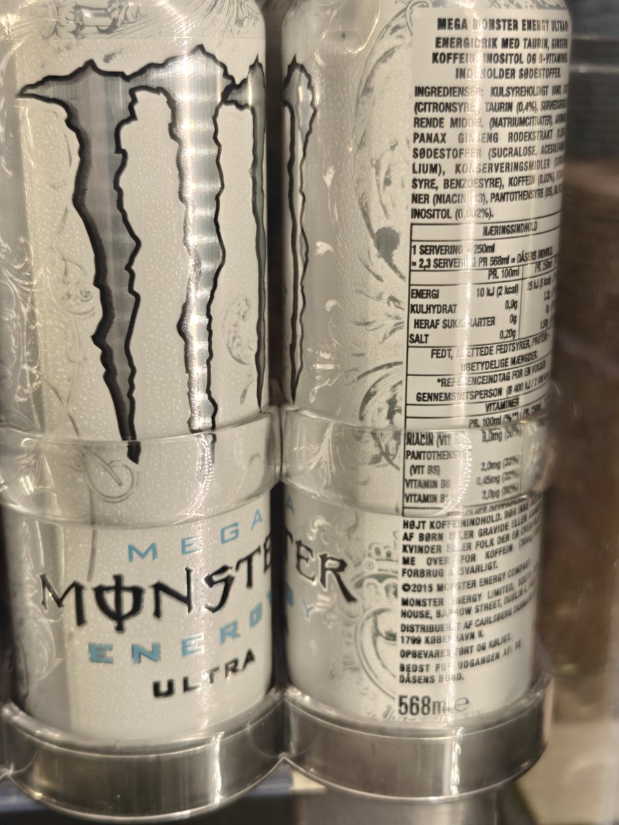 bbthemes1's tweet photo. @Syndicate hey Tom remember when you thought 500ml white monster was top tier? I present the 568ml version! https://t.co/LubAYB8jzQ