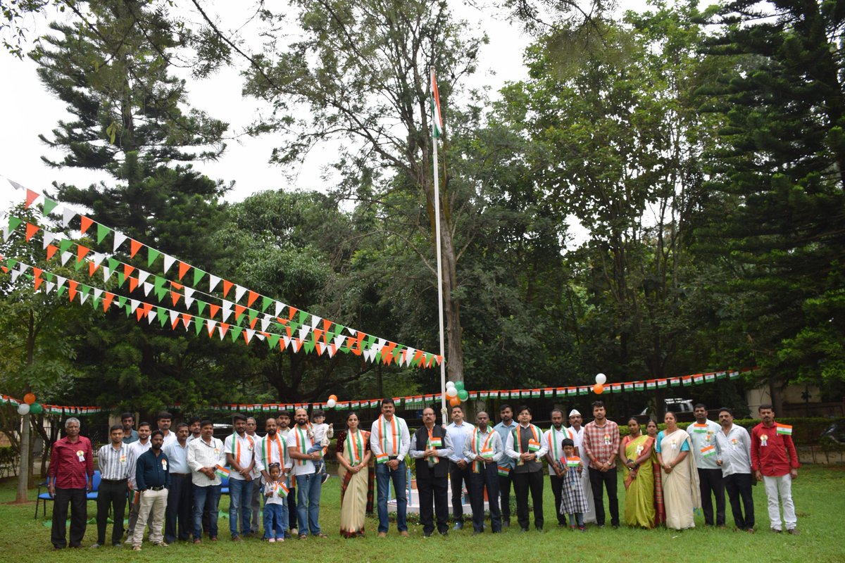 BangaloreCwc's tweet image. Independence Day was celebrated at the Jalasoudha premises. The flag was hoisted by Shri S N Pande, Chief Engineer, MSO, and officers &amp;amp; staffs gathered together to grace the occasion. 
#IndependenceDay #Independence #hargh