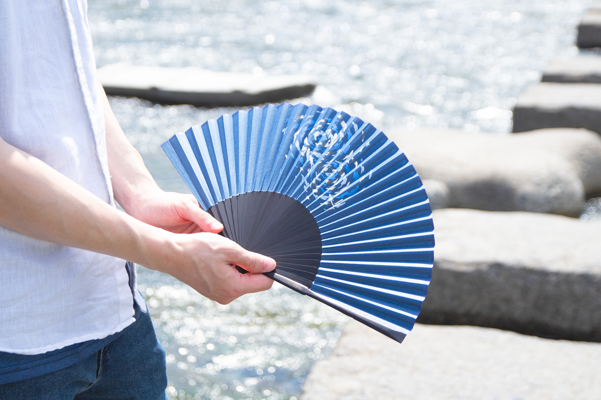美術品 扇子 花と山の風景 美しい風景の扇子 美術品 扇子 花と山の風景 美しい山と花