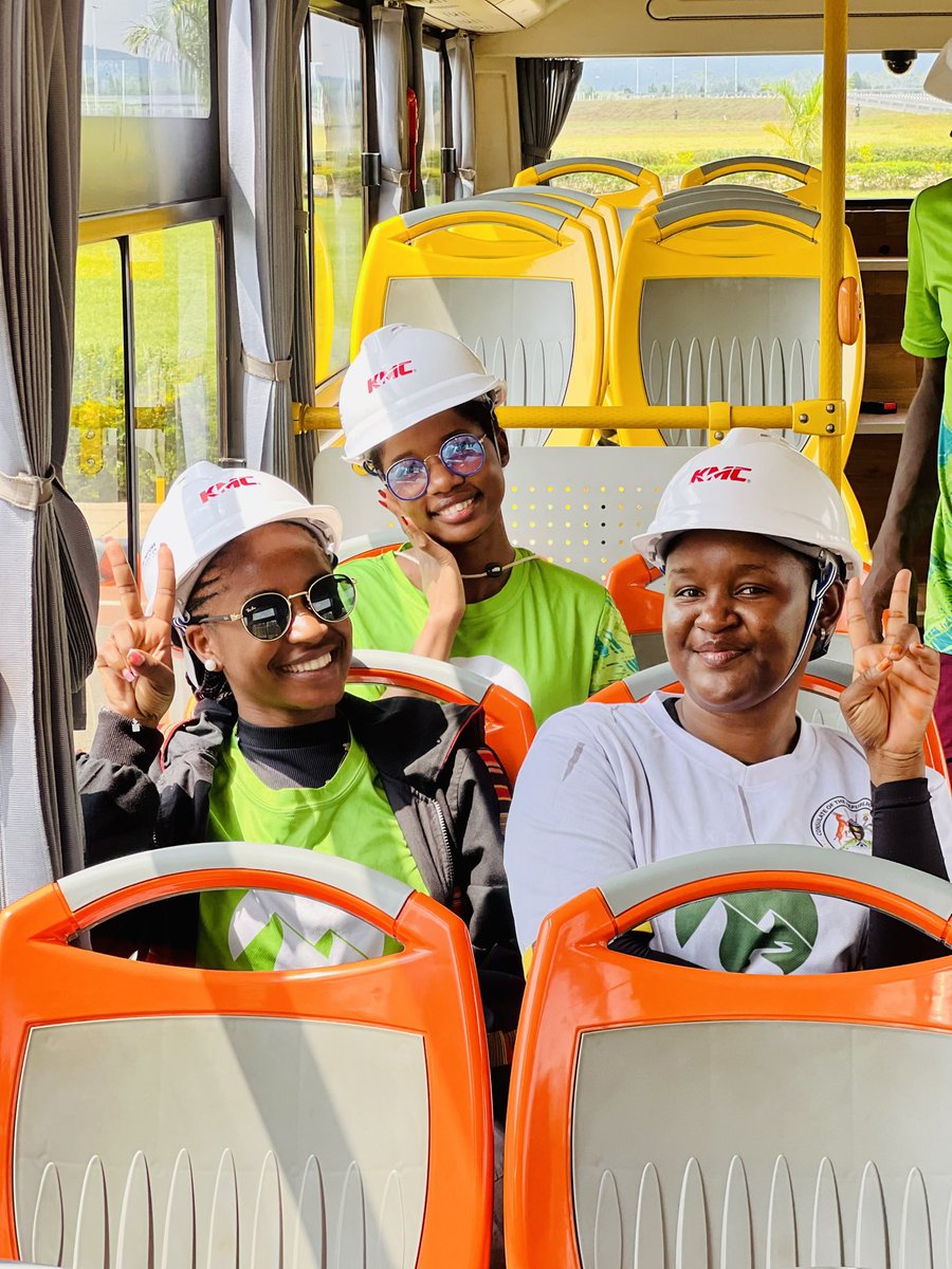 <a href="/wekesa_amos/">Amos Wekesa</a> <a href="/RwenzoriMarathn/">Tusker Lite Rwenzori Marathon</a> <a href="/kia_uganda/">KIA Uganda</a> For all the runners scared on what transport modes to use to kasese 

We gat them covered at only 100k for a 3 days package