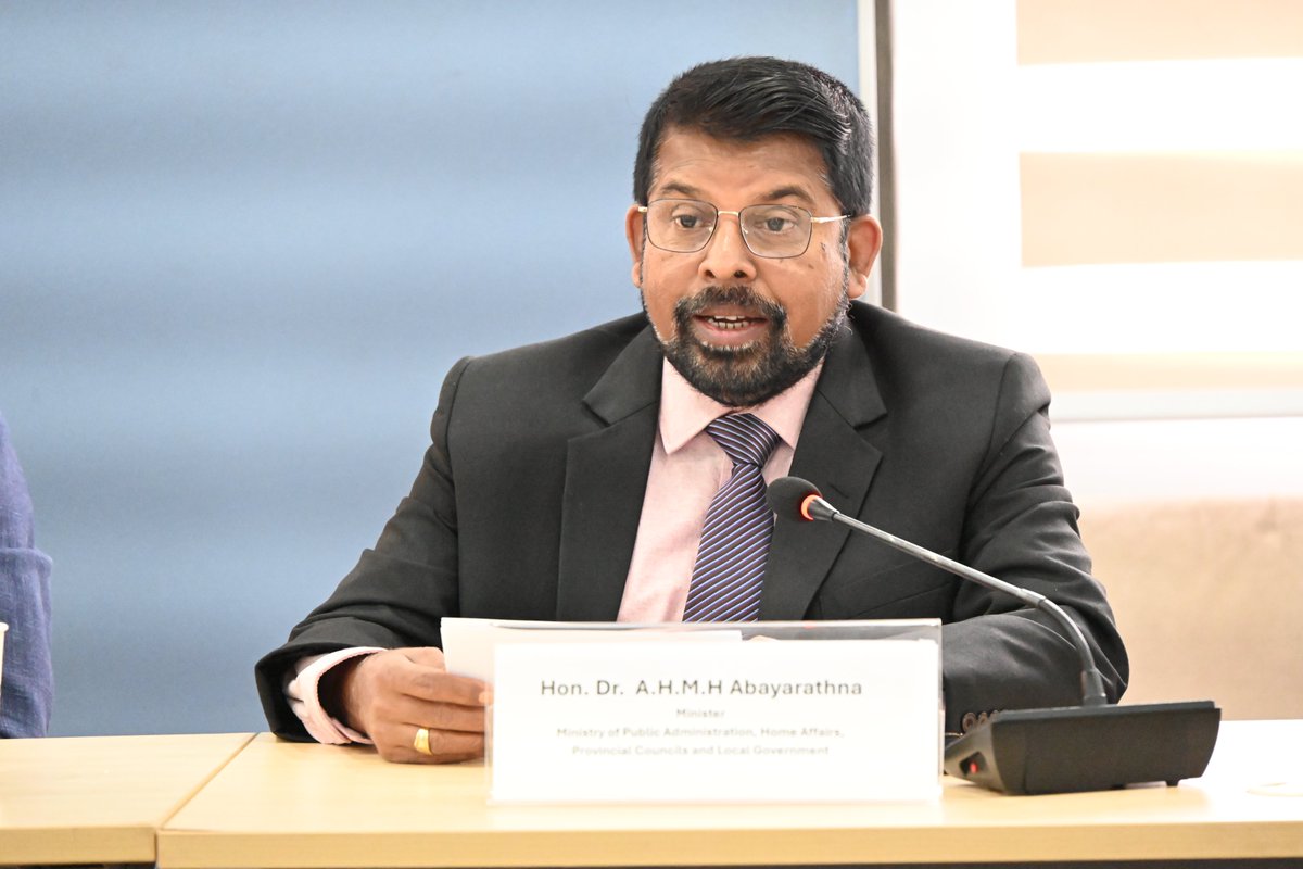UNDP in Sri Lanka (@undpsrilanka) on Twitter photo A high-level stocktaking meeting was held yesterday, on the #OneRegistry initiative, led by the Govt of #SriLanka & <a href="/UNSriLanka/">UN in Sri Lanka</a>, jointly implemented by <a href="/UNDP/">UN Development</a> #lka & <a href="/WHOSriLanka/">WHO Sri Lanka</a> under the <a href="/UNSriLanka/">UN in Sri Lanka</a> SDG Fund 🇨🇦 🇪🇺 🇬🇧 🇺🇸.
This critical national effort aims to digitally A high-level stocktaking meeting was held yesterday, on the #OneRegistry initiative, led by the Govt of #SriLanka & <a href="/UNSriLanka/">UN in Sri Lanka</a>, jointly implemented by <a href="/UNDP/">UN Development</a> #lka & <a href="/WHOSriLanka/">WHO Sri Lanka</a> under the <a href="/UNSriLanka/">UN in Sri Lanka</a> SDG Fund 🇨🇦 🇪🇺 🇬🇧 🇺🇸.
This critical national effort aims to digitally