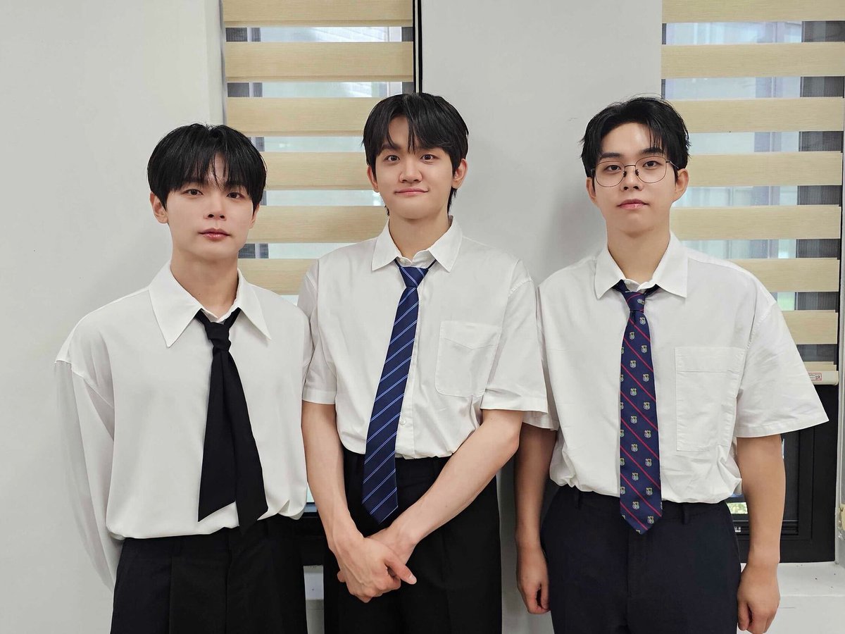 [#LUCY] 제80주년 광복절 경축 문화행사 ‘겨레의 빛’ 완료✔  

8월 15일 광복절 기념이라는 뜻깊은
문화행사에 참여할 수 있어 영광이었습니다.

빛을 되찾은 그날을 잊지 않겠습니다.

#루시 #신예찬 #최상엽 #조원상