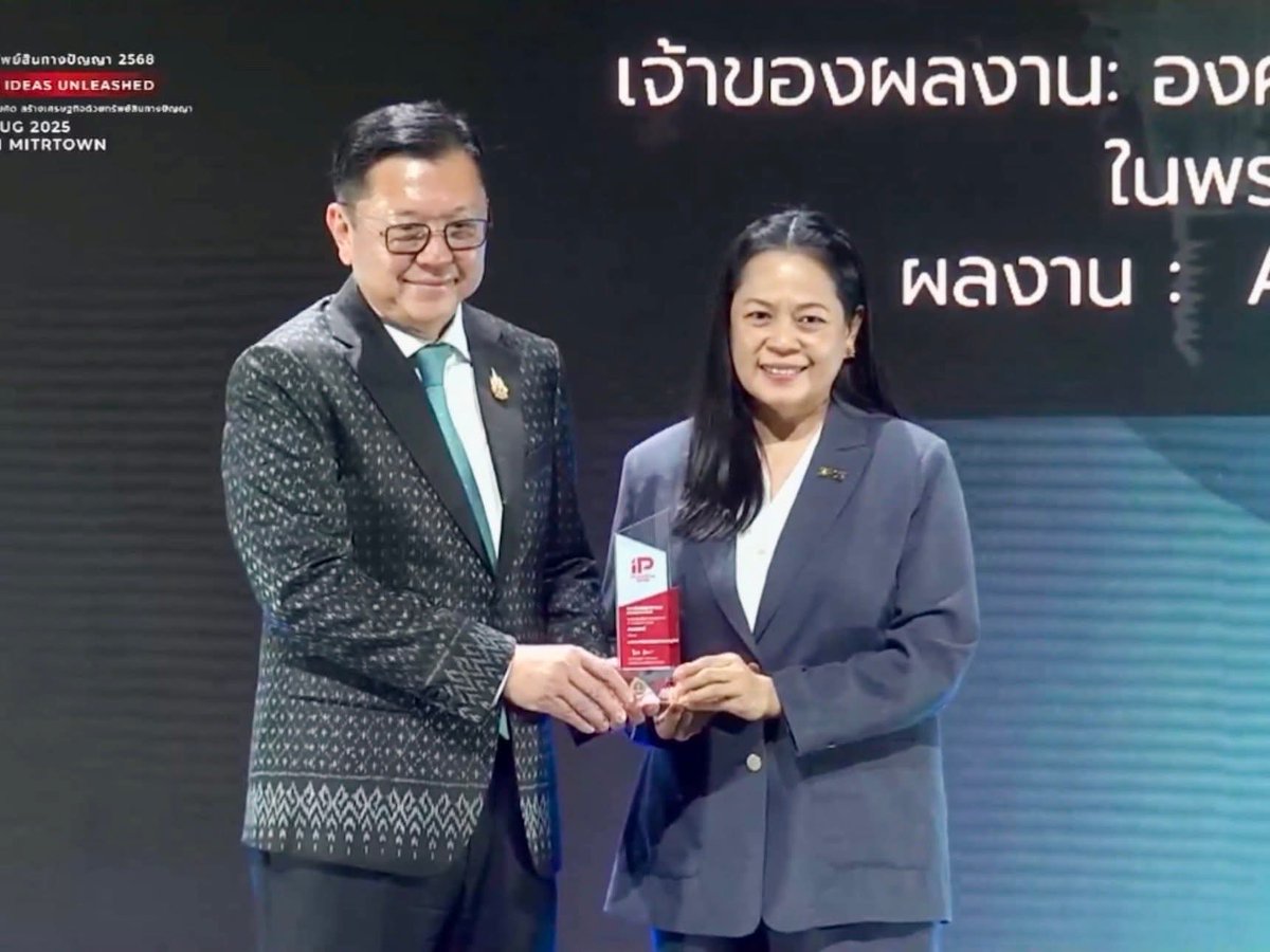 สวนสัตว์เปิดเขาเขียว Khao Kheow Open Zoo tweet media