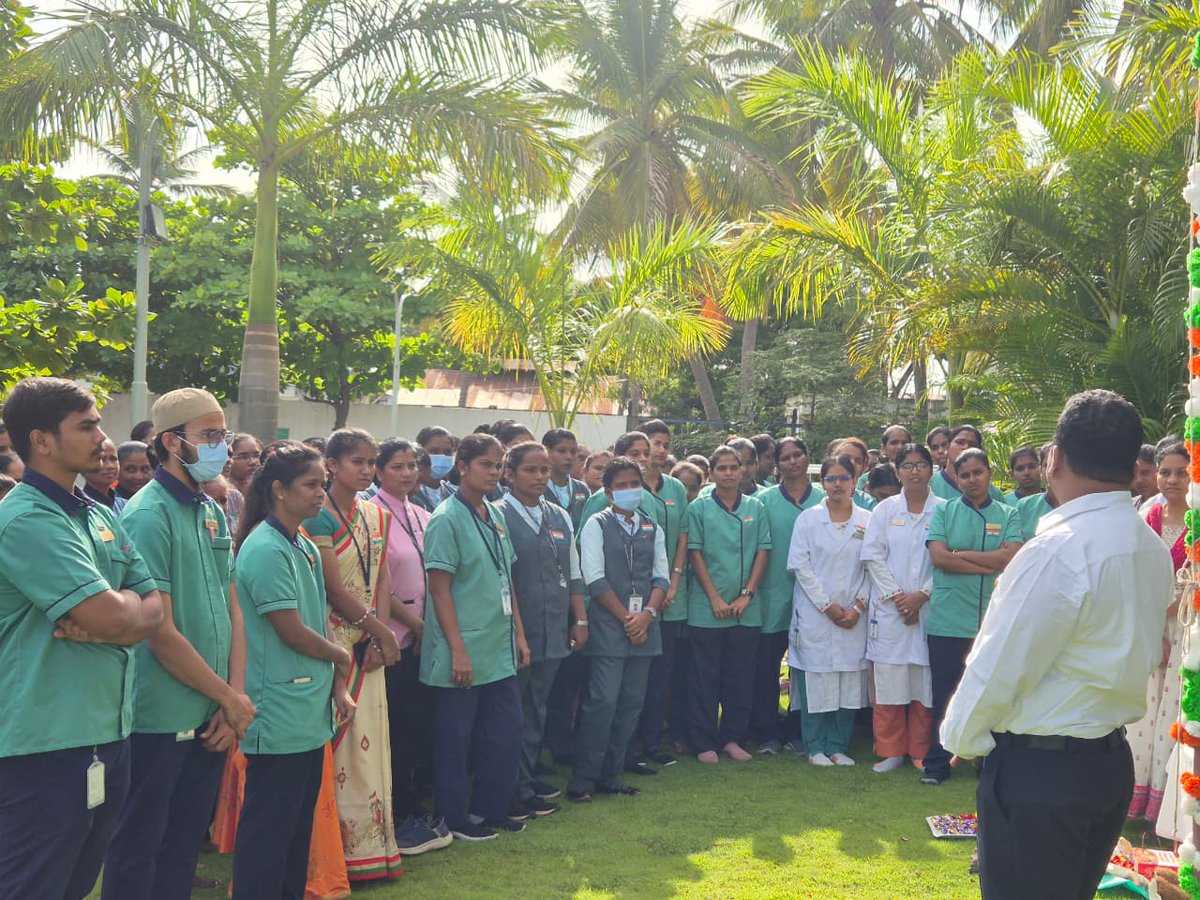 asternarayanadr's tweet photo. Aster Narayanadri Hospital celebrated the 79th Independence Day with flag hoisting by our COO, Dr. Sridhar Muni. Thanks to our HODs, staff &amp; team for making it memorable with inspiring speeches, songs &amp; unity. Let’s carry this spirit forward! 🇮🇳 
.
.
#IndependenceDay #JaiHind https://t.co/0jNOLUq5JF