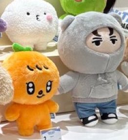 their height difference is killing me what..