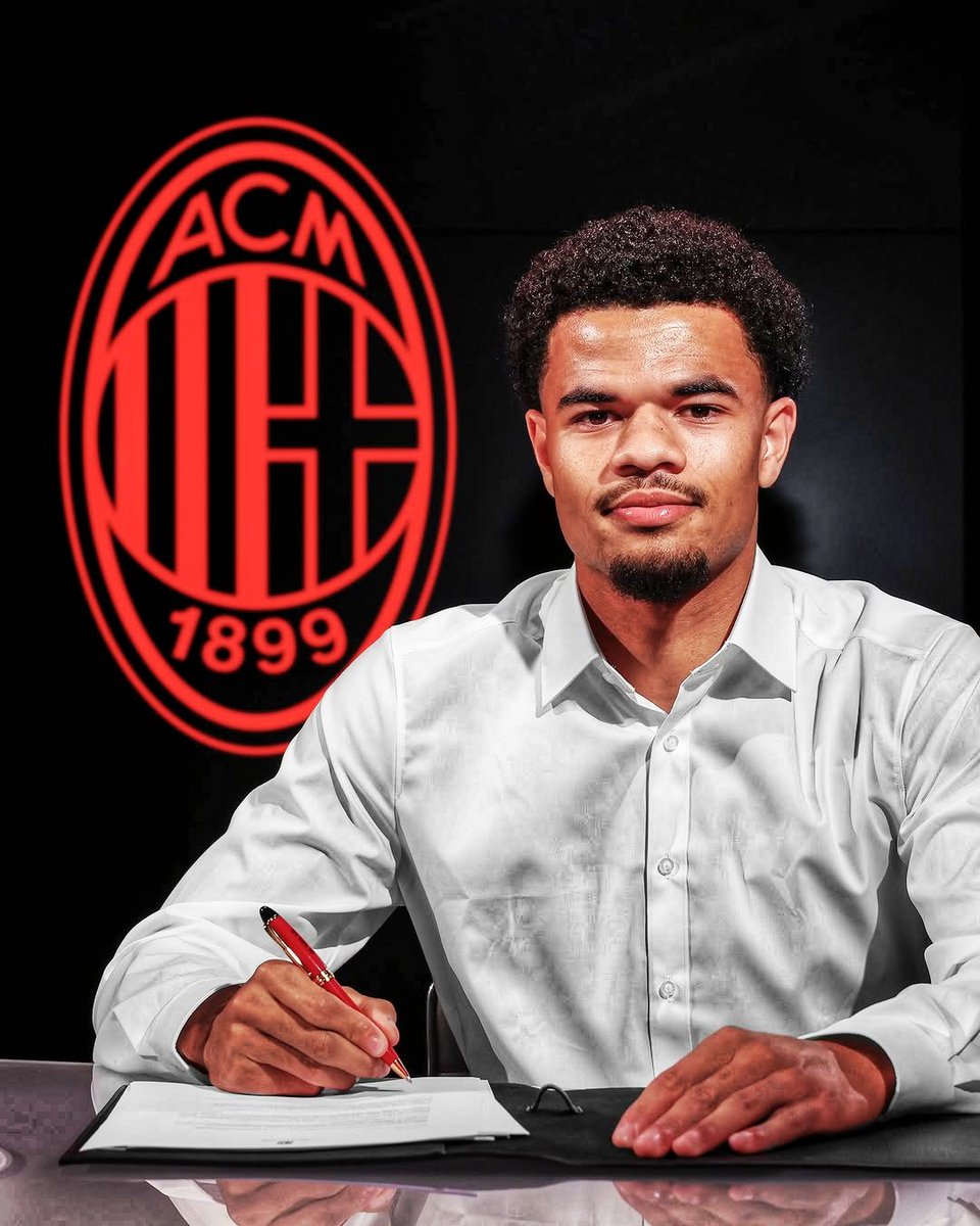 MilanXtra's tweet photo. Signed.
Sealed.
Delivered. 

✍ https://t.co/HS8oMz3eYA