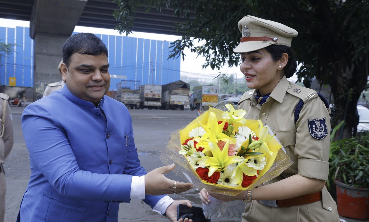 CGST Noida Pr. Commissionerate tweet media