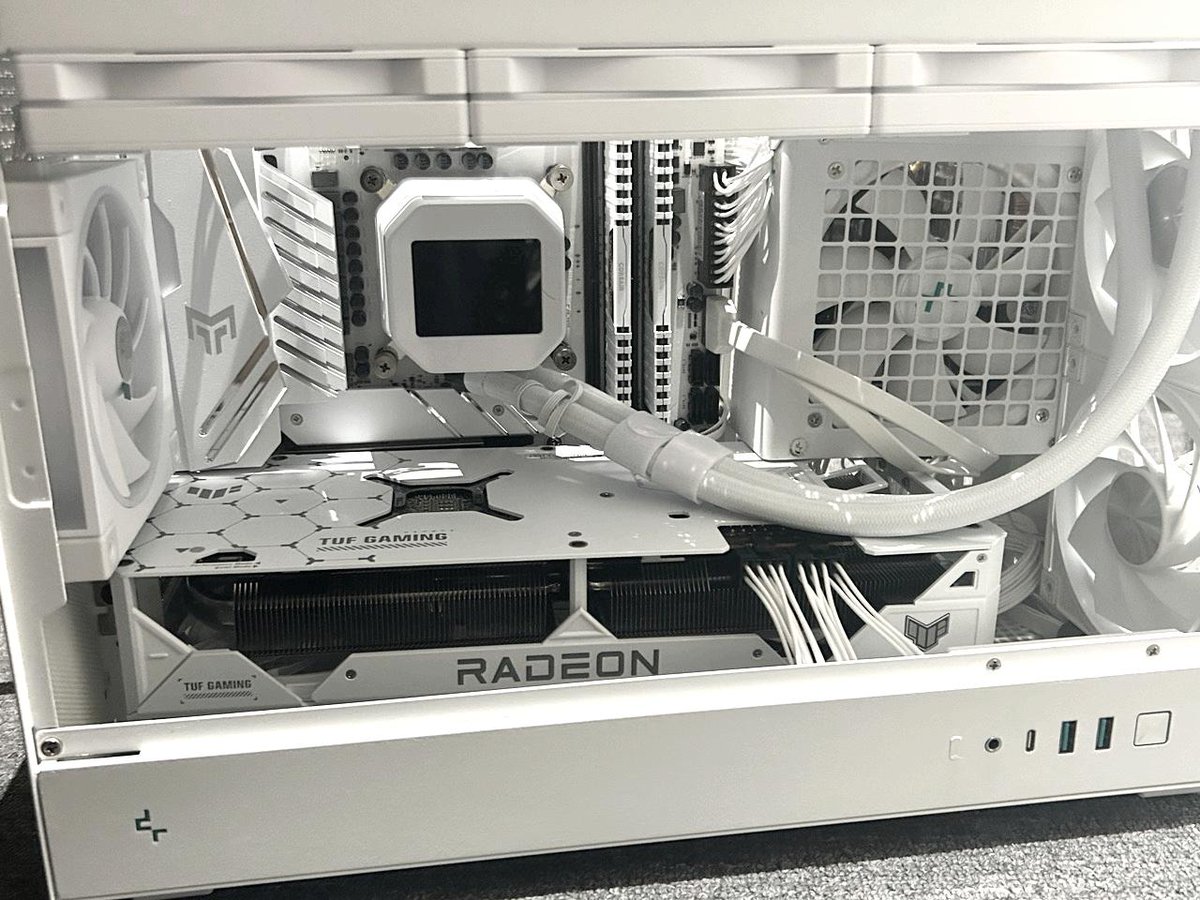 CH260」組み立ては…たった4ステップで完成w PC起動の様子が見たい人は