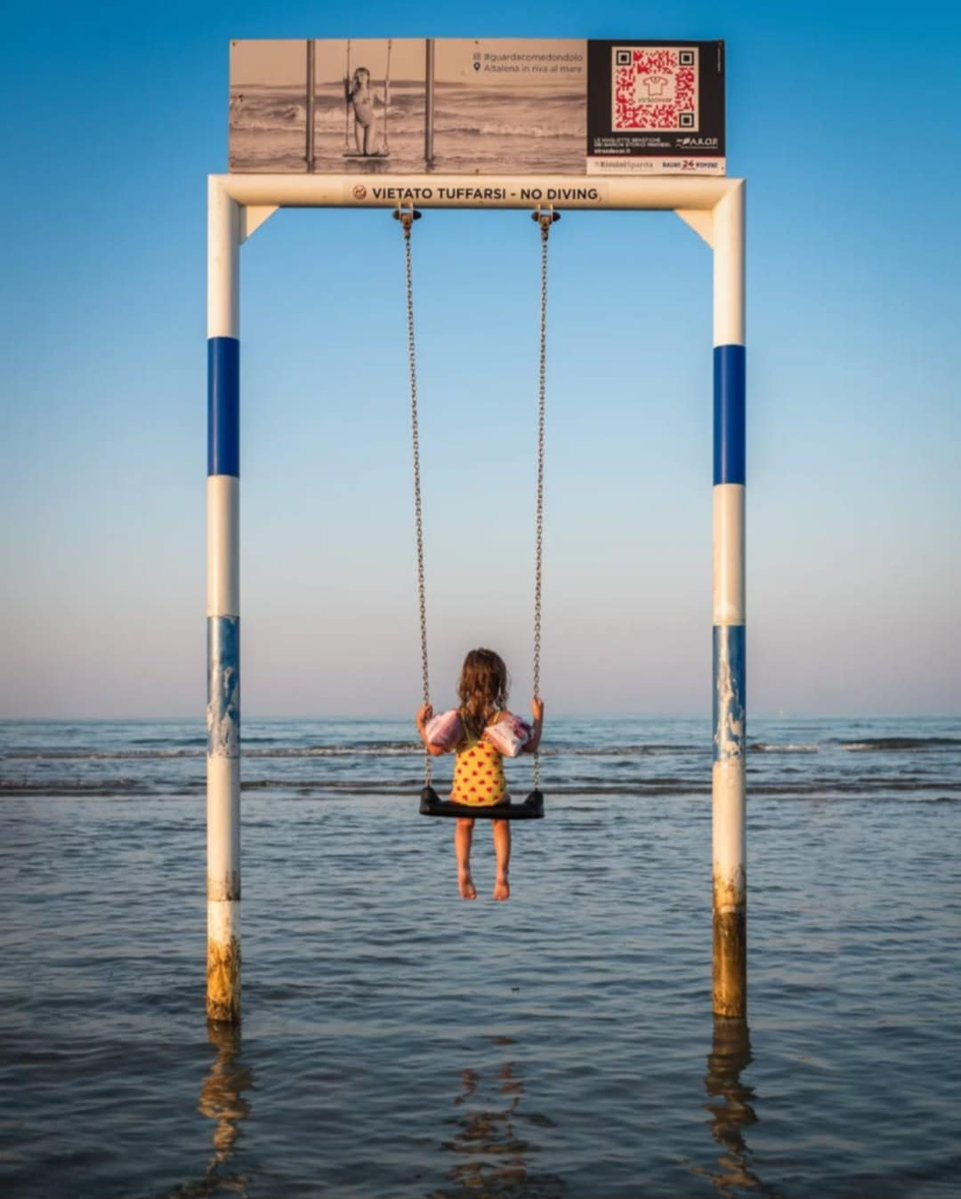 Un viaggio rinfrescante tra le acque dell'Emilia Romagna, dal mare alla montagna. Buon Ferragosto! 
01 Cascata della Sega | Ph. nicobarbanti
02 Valli di Comacchio | Ph. montanari.paolo  
03 Lago di Ridracoli | Ph. michelesimone97  
04 Rimini | Ph. _annaasia #inEmiliaRomagna