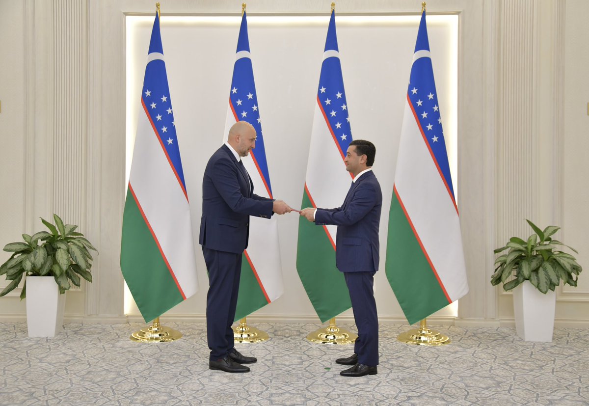 FM_Saidov's tweet photo. Received the copies of credentials from the newly appointed Ambassador of #Latvia to #Uzbekistan H.E. Jaunzems Girts.

We expressed our readiness to further strengthen the long-standing ties between our two nations and to explore new avenues for mutually beneficial cooperation, both bilaterally and within a broader regional frameworks.

Sincerely congratulate Mr. Ambassador on his appointment and wish him every success in his diplomatic mission.

***

Latviyaning O‘zbekistondagi yangi tayinlangan Elchisi Yaunzems Girts janoblaridan ishonch yorliqlari nusxalarini qabul qildik.

Mamlakatlarimiz o‘rtasidagi ko‘p yillik aloqalarni yanada mustahkamlashga, o‘zaro manfaatli hamkorlikning yangi imkoniyatlarini ham ikki tomonlama, ham mintaqaviy miqyosda ochishga tayyor ekanligimizni bildirdik.

Janob Elchini ushbu lavozimga tayinlangani bilan samimiy tabriklaymiz va mamlakatimizdagi diplomatik missiyasida muvaffaqiyatlar tilaymiz.