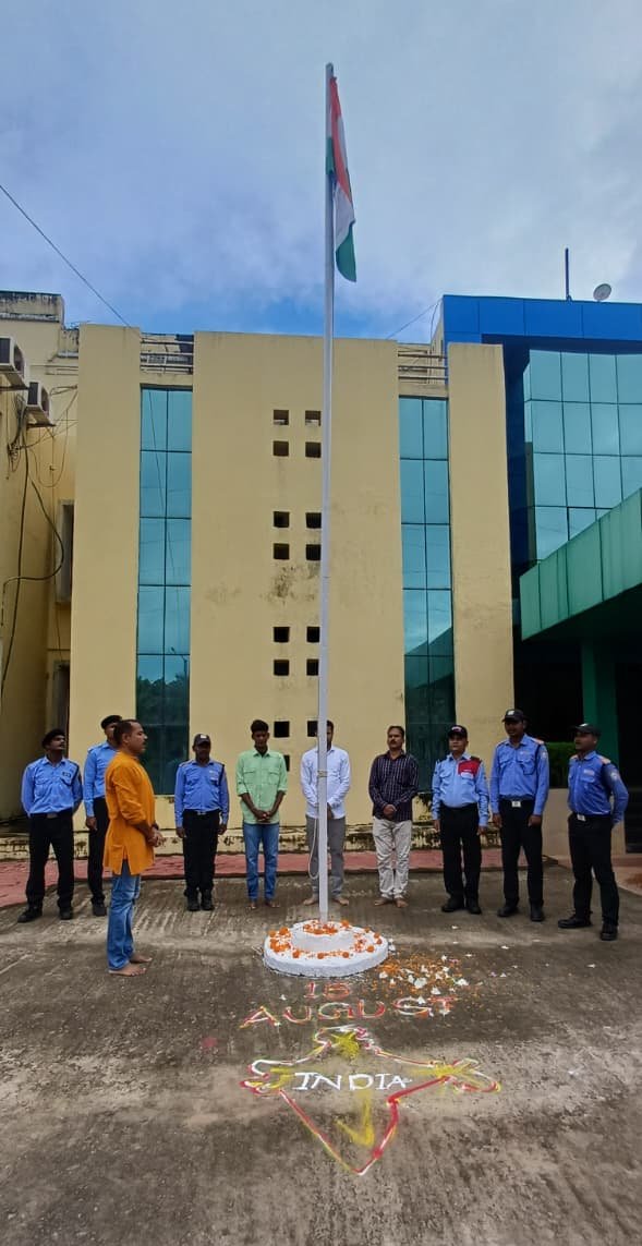 aabsys's tweet photo. AABSyS IT celebrated Independence Day across Bhubaneswar, Balasore &amp; Berhampur, honoring India’s heritage and future. United by freedom, we commit to innovation and progress.
#IndependenceDay #AABSySIT #NationFirst #UnityInDiversity #SpiritOfFreedom #InnovationForIndia https://t.co/E9H4DWHBbe