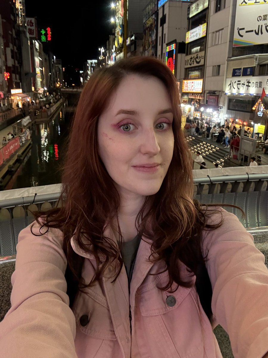 А вот и пост поиска работы! 

Кто я: 
- HR Generalist с 8+ годами опыта в Gamedev / IT / Adtech;
- ведьма принятых офферов;
- детектив, сталкер и следователь в вопросах закрытия самых сложных ролей в компании;
- персональная Лариса Гузеева, но для команд;