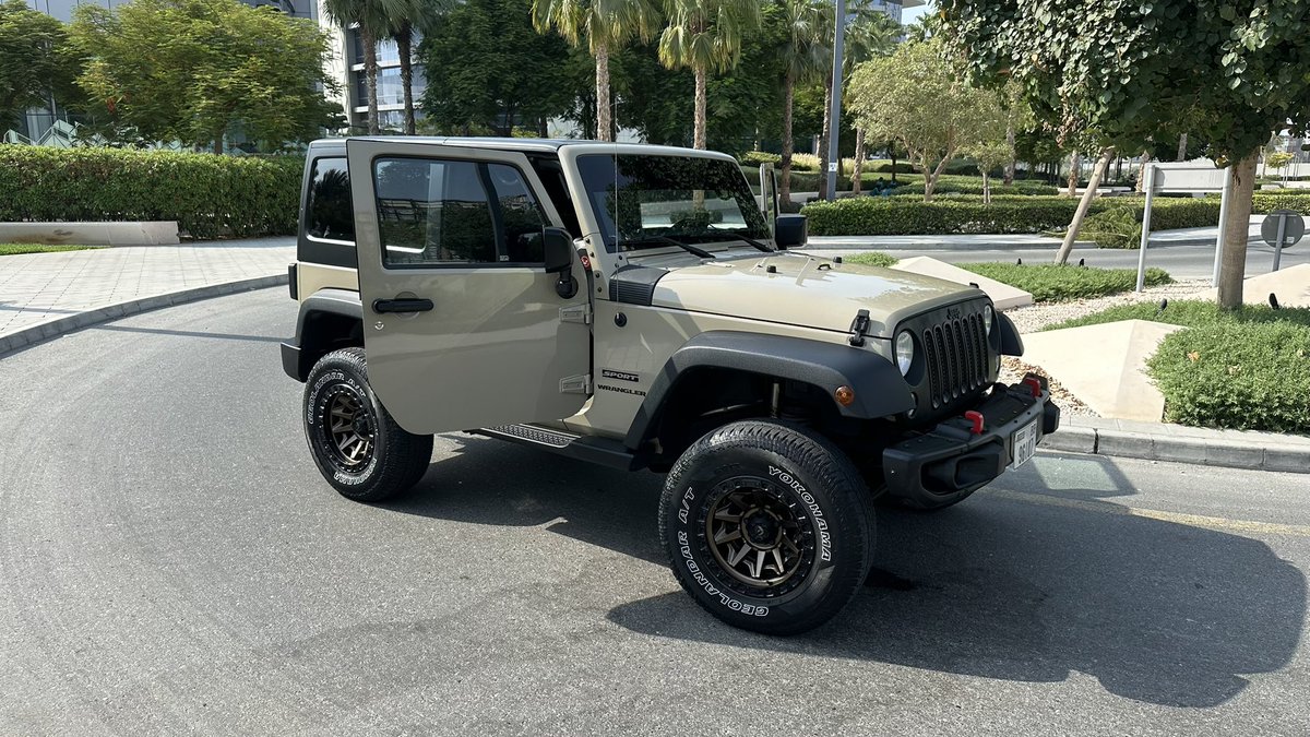 In love with my new Jeep 😍#jeep #dubai
