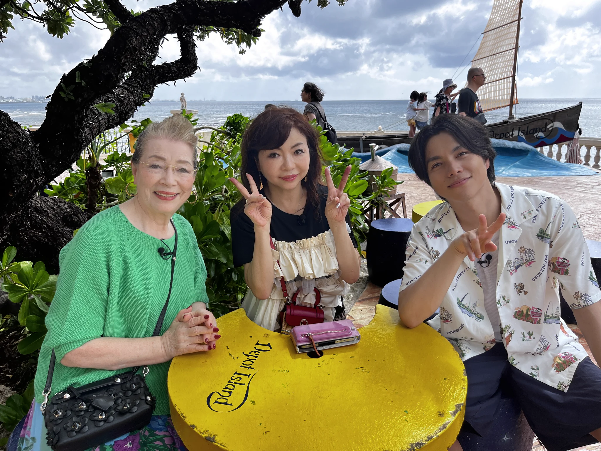 バラ可】重岡大毅 公式写真③ 241枚 Amazon.co.jp: ジャニーズWest