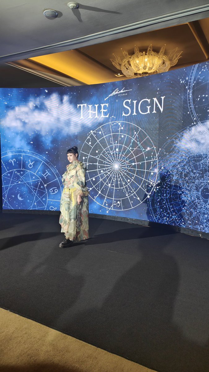 Pagi teacher, malam ngalcer :)