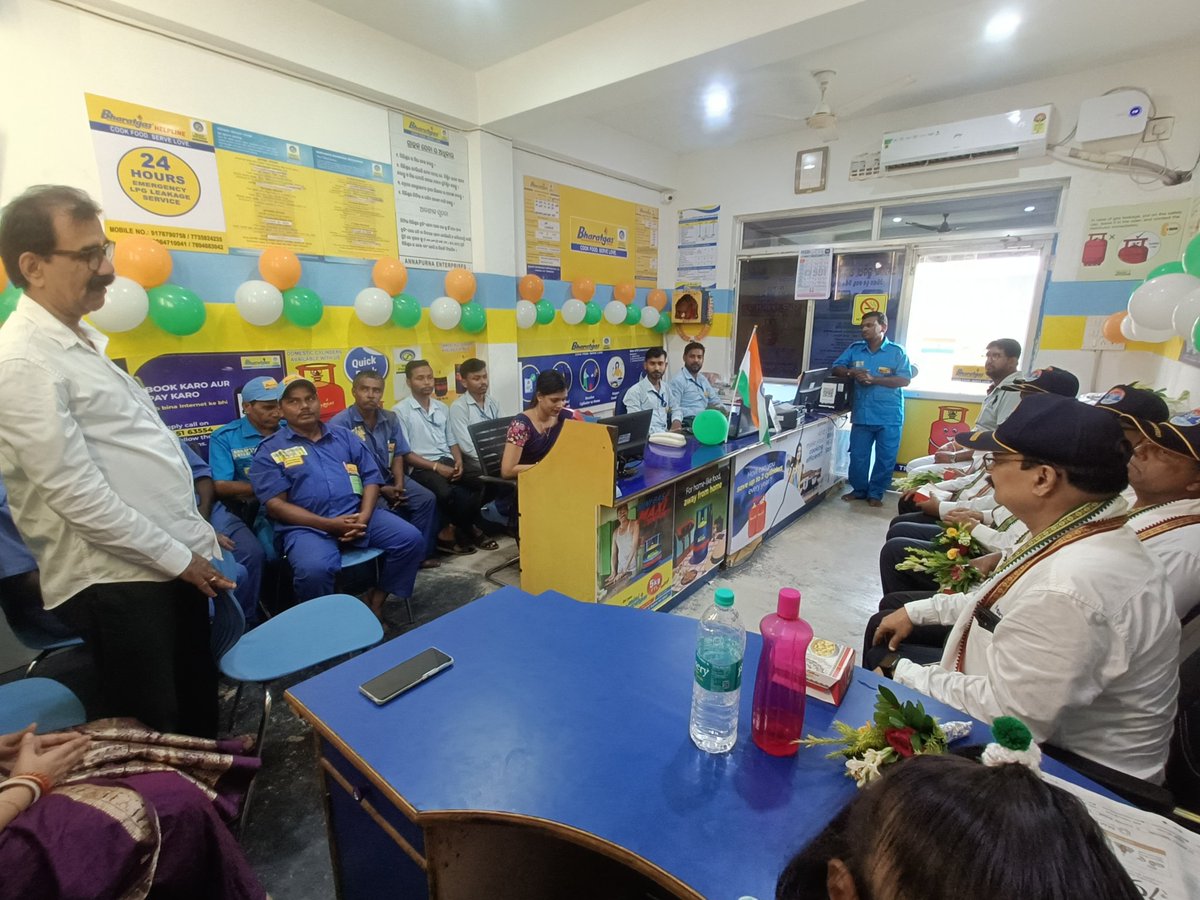 Akash_bpcl's tweet photo. Your courage and dedication have safeguarded our nation's freedom. Annapurna Enterprises, Jaleswar salute you on this Independence Day.. JAI HIND... @AnnapurnaEnter @BPCLimited @BPCLLPG @cmdbpcl @BPCLKhurda @rksingh4145 https://t.co/BgfHHFymxn