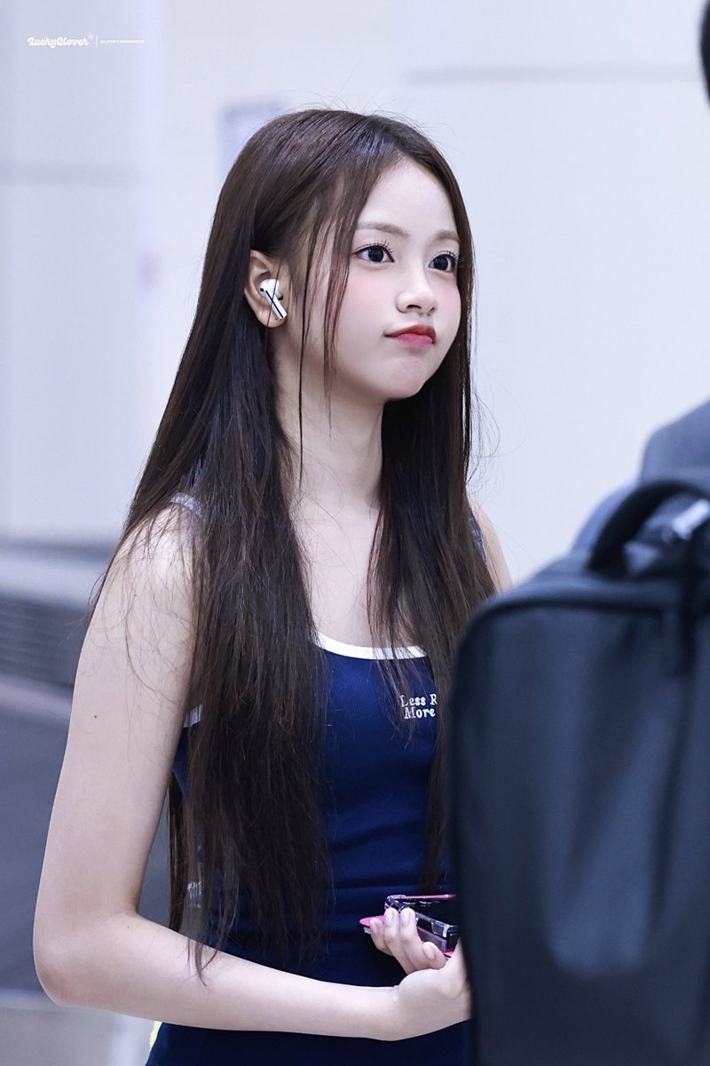 Lucky2clover_'s tweet image. 250808

#Hearts2Hearts #하츠투하츠 #H2H 
#CARMEN #카르멘