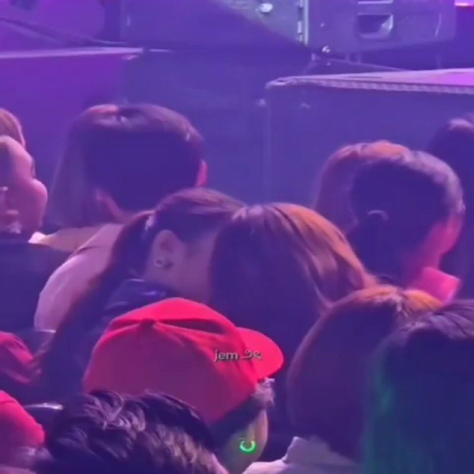 dumadami na ang collection