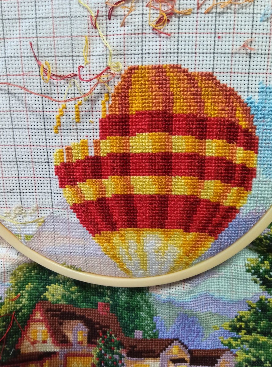 LrhtvvZaPn86460's tweet image. こちらも刺してみた🏞️
18ct布久しぶりだから硬い🥹
刺し続けてるとパリッとした
手応えが気持ちよくなる🥰
その心境に至るには
かなり長い時間が・・・😱

#DIMENSIONS