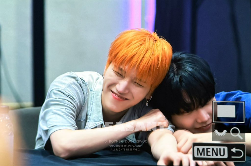 검주는 주디닉이 맞고, 
이 사진으로 ㅈㅉ 확실해졋긔